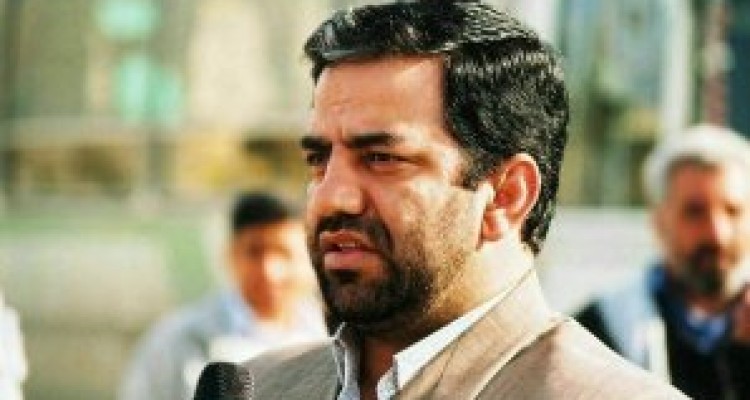 نگاه به بیرون در برنامه کاندیداهای ریاست جمهوری زمینه نفوذ سلطه را در کشور فراهم می کند