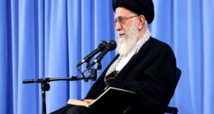 امروز بسیاری از کشورهای اسلامی «هویت اسلامی» ندارند/ متأسفانه ما ملت‌های مسلمان و کشورهای اسلامی از قرآن دور افتاده‌ایم