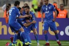 صعود استقلال به رده دوم و تساوی پرسپولیس/ سقوط کننده دوم مشخص نشد