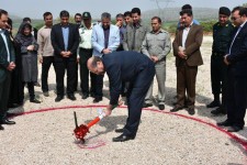 کلنگ زنی کارخانه بازیافت زباله و کود آلی اسلام آباد غرب 