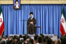 حضور ملت سایه جنگ را رفع کرده؛ حرف برخی که ما سایه جنگ را رفع کردیم درست نیست/ تنها راه سامان یافتن کشور کار انقلابی و جهادی است