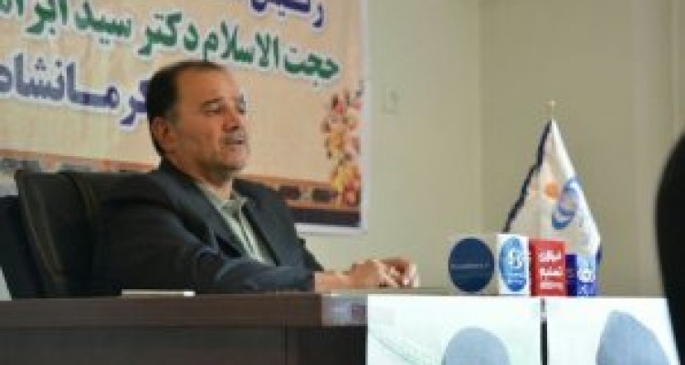 با وجود نارضایتیهای گسترده مردم روحانی قطعا رئیس جمهور نخواهد شد/رتبه اول بیکاری، سرمایه گذاری تقریبا هیچ و عودت دادن سهم استان از تسهیلات بانکی ظلم مضاعف به مردم کرمانشاه است