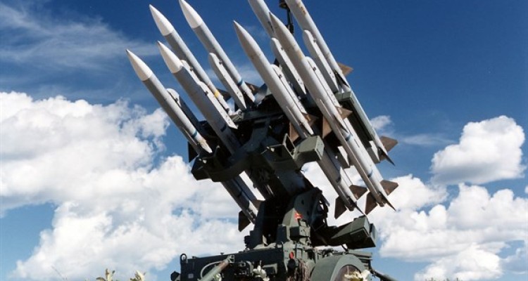 برخلاف ادعای روحانی ؛ دولت بودجه دفاعی کشور را 4 برابر کاهش داد