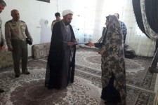 دیدار با جمعی از خانواده های معظم شهدای ارتش در اسلام آبادغرب+تصاویر