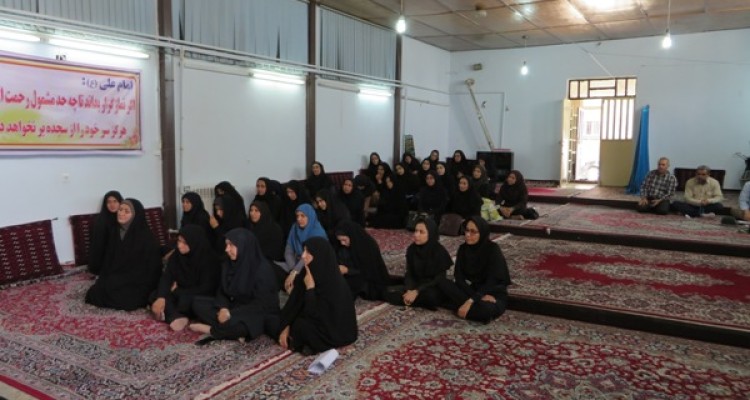 برگزاری همایش عفاف و حجاب در اداره جهاد کشاورزی اسلام آبادغرب