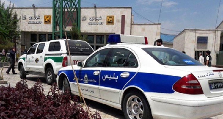 مترو شهری ری لحظاتی پس از تیراندازی