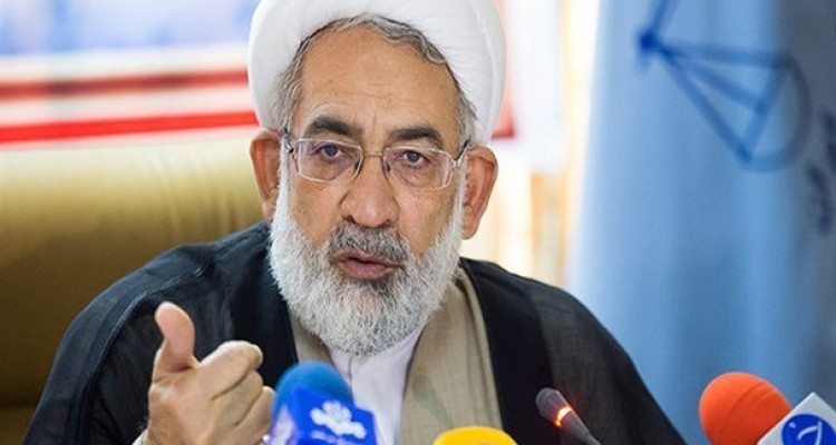 فیلتر سایت‌ها و کانال‌های فضای مجازی با دستور شخصی انجام نمی‌شود/ وزارت ارتباطات دستور قضائی فیلتر را اجرا نمی کند