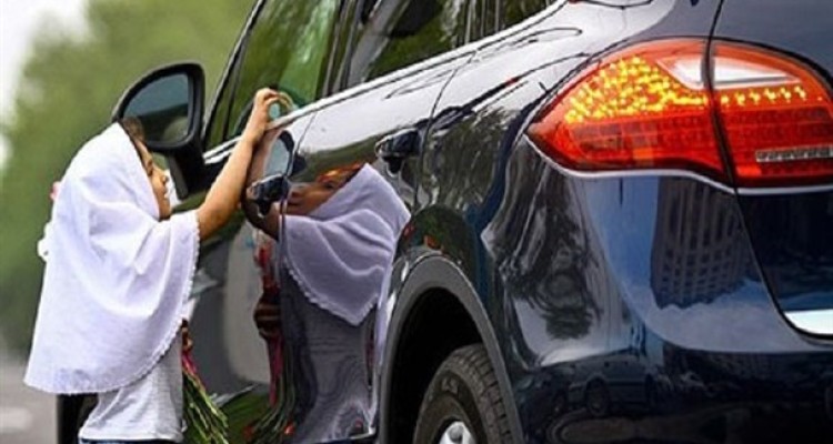 برجام هم نتوانست کمکی به توزیع درآمد در کشور کند/ در دولت روحانی پولدارها داراتر و فقرا ندارتر شدند + نمودار