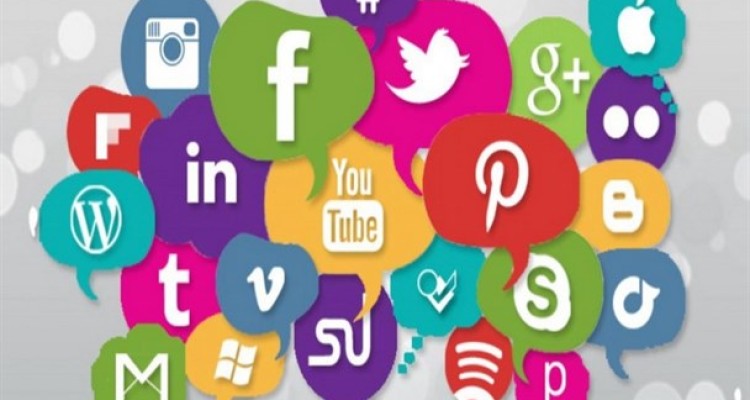 درآمد شبکه‌‌های اجتماعی از کجاست؟