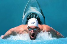 فیلم کامل مسابقه تماشایی مایکل فلپس با کوسه 