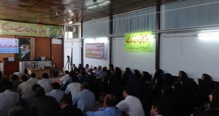 همایش علمی کردن کشاورزی در اسلام آباد غرب برگزار شد+تصاویر