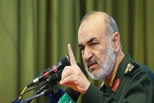 بساط داعش را جمع می‌کنیم/ انتقام ما سخت خواهد بود/ قدرت سپاه پشتوانه دیپلماسی ماست/ آمریکا آرزوی بازدید از مراکز نظامی ایران را به گور می‌‌برد