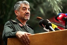 کنایه سرلشکر جعفری به سلفی نمایندگان مجلس با موگرینی + فیلم 