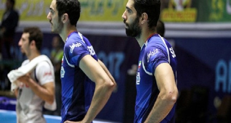 تیم والیبال ایران با ترکیب جوان قطر را برد/جشن صعود ۶ هزار نفری