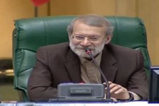 ولی ملکی: می‌دانم همه شما رای می‌آورید/لاریجانی: شما رجال‌الغیب هستید که این را می‌گویید؟+فیلم 