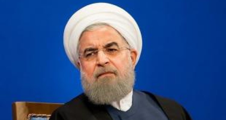 روحانی ۹۲: در آمد سرشار ایجاد می کنم / روحانی ۹۶: حقوقت کم است خدا حافظی کن برو