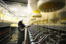 طرح کاهش سن بازنشستگی زنان، جنجالی جدید در جامعه + صوت