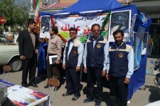 حضور مردم و مسئولین نیکوکار شهرستان اسلام آبادغرب در جشن عاطفه ها