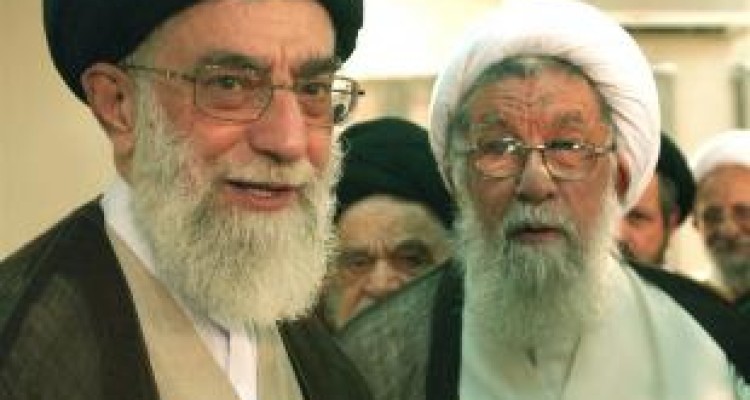 امام خامنه‌ای درگذشت حجت‌الاسلام والمسلمین معصومی را تسلیت گفتند