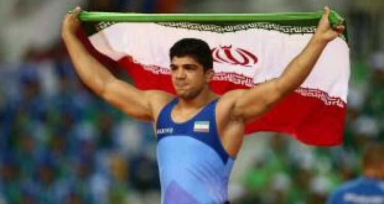 کشتی گیر شایسته کرمانشاهی به مدال طلا رسید