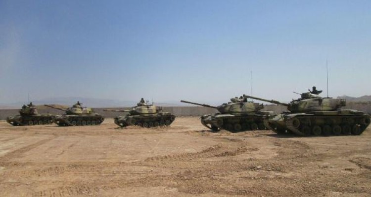 تصاویری از حضور دلاورمردان تیپ 181 زرهی اسلام آباد غرب در رزمایش بزرگ حیدر کرار 