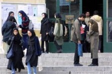 نیم‌نگاهی به نرخ «بیکاری زنان» در کشور/ کرمانشاه دارای بالاترین رتبه «بیکاری زنان»