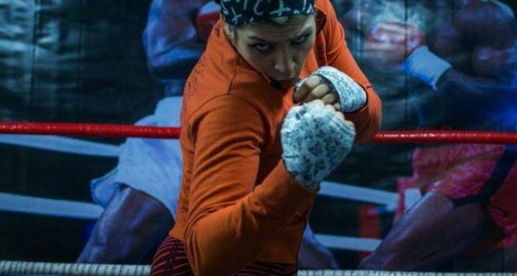 بیوگرافی صدف خادم دختر بوکسور +عکس های صدف خادم