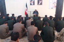 تجدید بیعت پاسداران سپاه اسلام آبادغرب با امام جمعه شهرستان+ عکس