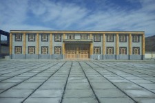 درگیری شدید دانش آموزان با مسئولان یک دبیرستان + فیلم 