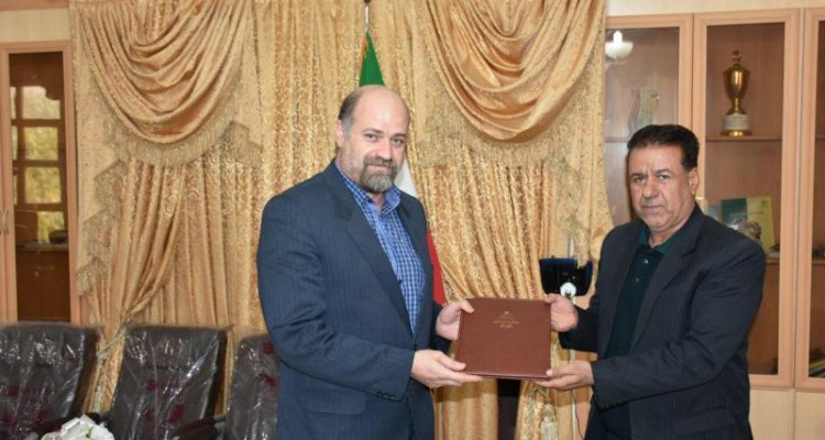 تجليل مدير كل ورزش و جوانان استان از فرماندار اسلام آباد غرب+عکس