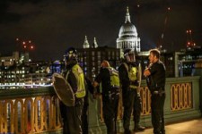 حمله مسلحانه در لندن + فیلم 