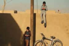 سلامی به خانواده شهدای مدافع حرم + فیلم 