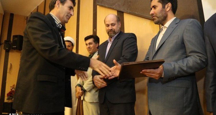 سرپرست دانشگاه آزاد اسلامی واحد اسلام‌آباد غرب معرفی شد