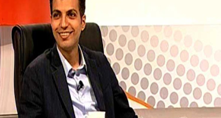 بهروز وثوقی راد: از عادل فردوسی‌پور گله‌مندم! + فیلم 