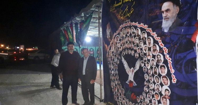 تصاویری از خدمت رسانی به زوار اربعین توسط موکب شهدای جهاد کشاورزی در اسلام آبادغرب