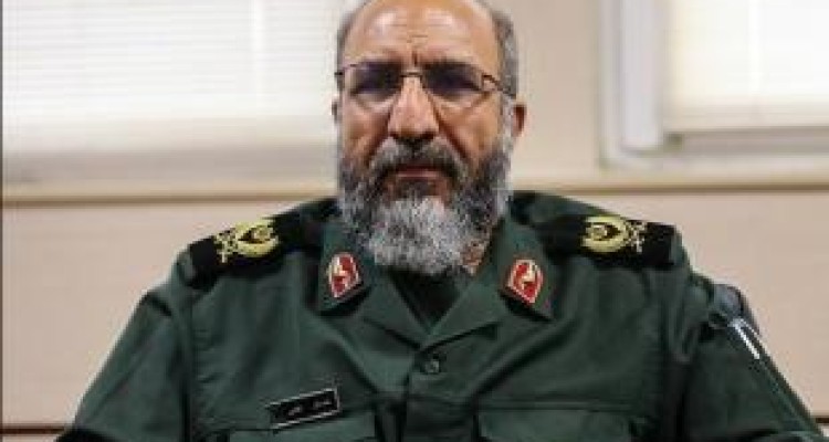  ۳۲ سپاه استانی کشور مناطق زلزله زده را خواهند ساخت/ ورود ۸۰۰ کامیون محموله امدادی بسیج به کرمانشاه