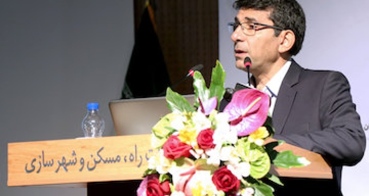 برخی ساختمان‌ها در مناطق زلزله‌زده روی زمین‌های نرم و باتلاقی ساخته شده‌اند/ ضرورت استقرار سامانه‌های هشدار و پاسخ سریع در شهر‌ها برای کاهش خسارت‌های زلزله/ تاکید بر مقاوم‌سازی بیمارستان‌ها در برابر بلایای طبیعی 