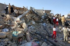 به صدا درآمدن زنگ هشدار امکانات بهداشتی در مناطق زلزله زده غرب + فیلم 