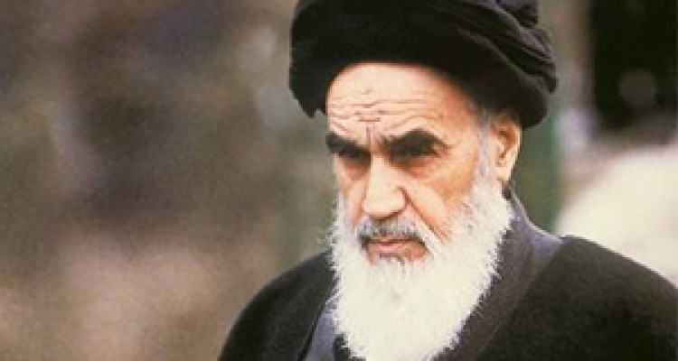 توصیه‌ امام خمینی(ره) برای ایجاد وحدت بین مسلمانان + فیلم 