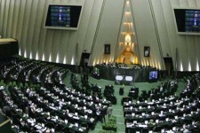 کشورهای اسلامی روابط دیپلماتیک خود را با رژیم صهیونیستی قطع و مراودات اقتصادی با آمریکا را به حداقل کاهش دهند