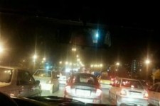 تداعی کابوس زلزله ۷.۳ ریشتری/ مردم در خیابان ها هستند