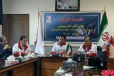 اهدای ۵ میلیون تومان به سرپرستان خانوارهای زلزله‌زده