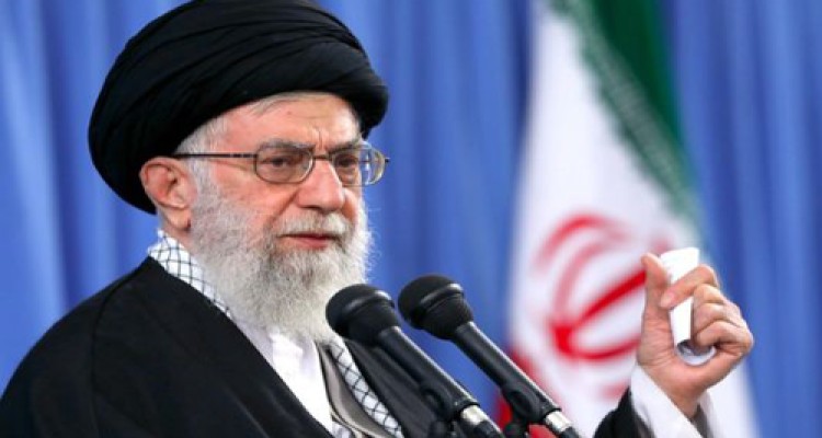 سخن مهم رهبر انقلاب به یکی از سران فتنه در جلسه خصوصی + فیلم 