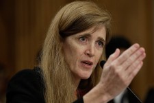 ما در کنار مردم ایران ایستاده‌ایم، آنقدر که آنها را به آمریکا راه نمی‌دهیم!