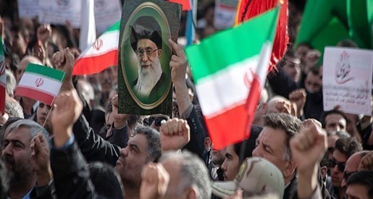 راهپیمایی گسترده مردم شهرهای مختلف علیه آشوبگران/ ملت 9 دی دیگری آفریدند +تصاویر