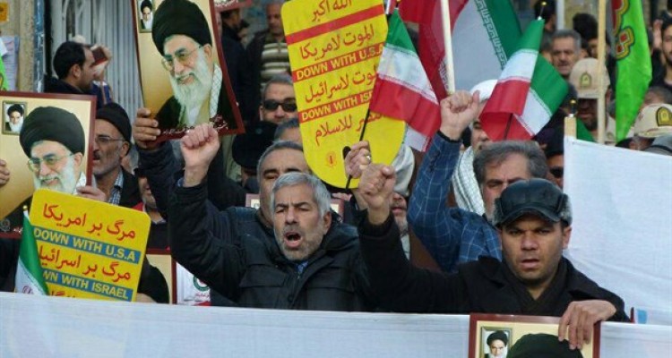 مردم اقصی‌‌نقاط استان هم‌‌صدا با تبریزی‌‌ها به آشوب «نه» گفتند/ حضور بی‌‌نظیر آذربایجانی‌‌ها در راهپیمایی محکومیت اغتشاشات+تصاویر