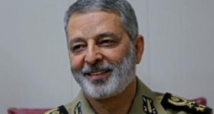 ارتش تا پایان این هفته ۲۰۰۰ کانکس تحویل مناطق زلزله‌زده خواهد داد