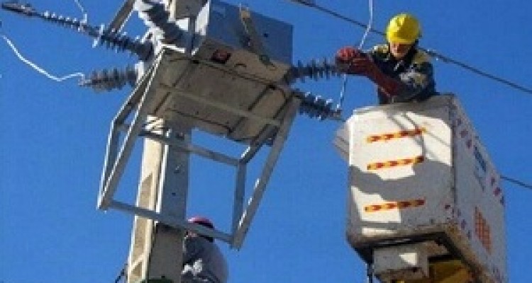 زلزله در کوزران کرمانشاه/ قطعی برق در مناطق زلزله زده موقتی می باشد + فیلم