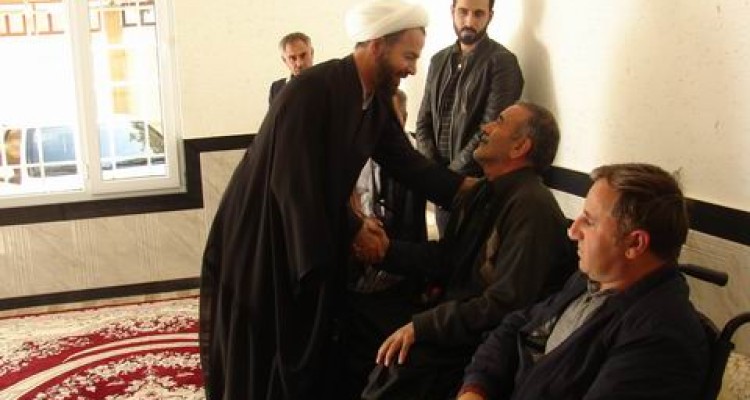 جانبازان نقطه امید و چراغ هدایت جامعه هستند