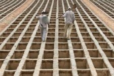 تجارت مُدرن در چند قدمی مردگان!